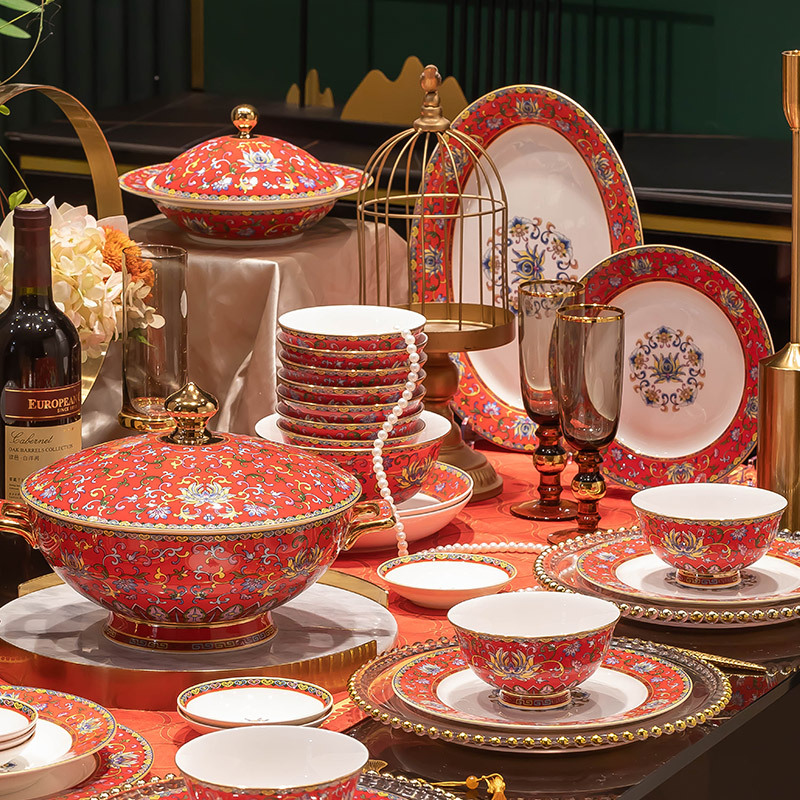 景德镇珐琅彩餐具套装高档骨瓷碗盘碟家用新婚乔迁送礼用高端碗盘